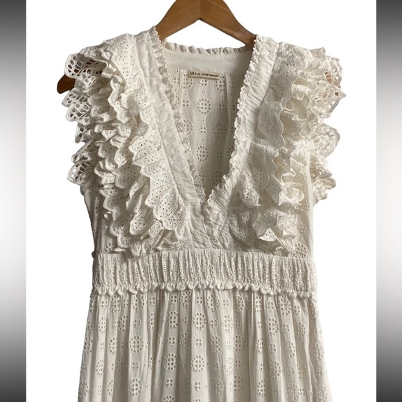 Ulla Johnson - Demna Dress in Pristine White Eyelet Maxi Size 2  GORGEOUS V-neck - Picture 6 of 12